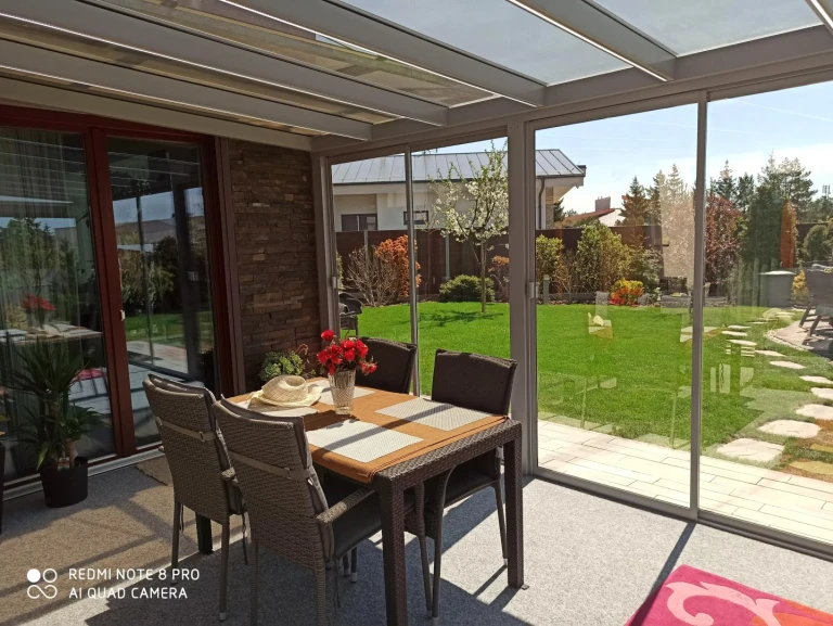 Hliníková pergola ROBUST + zasklení STANDARD - Blansko