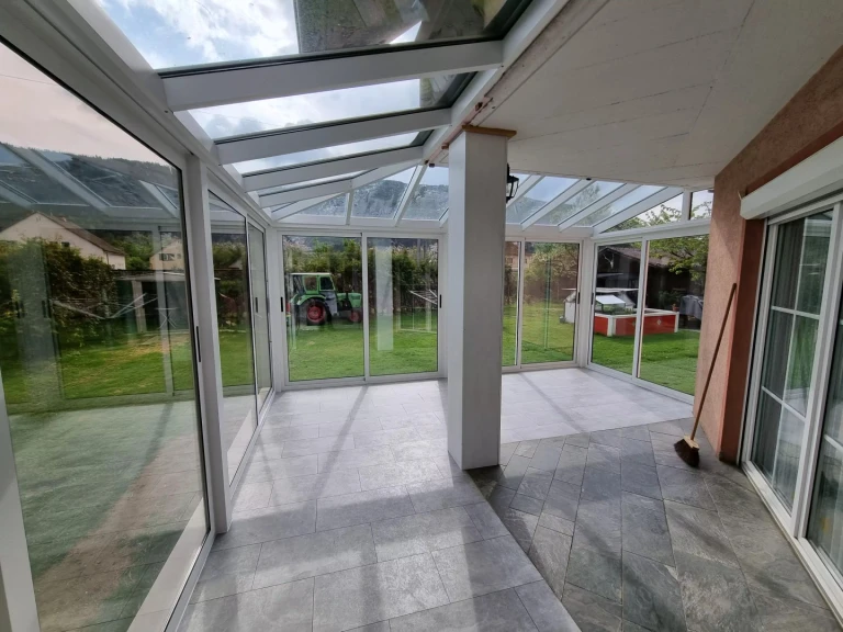 Hliníková pergola ROBUST + zasklení SLIDE - Friesach